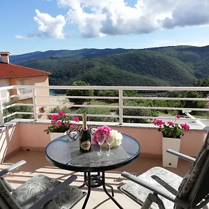 Apartament Lovely Branko With Balcony And Parking, Rabac